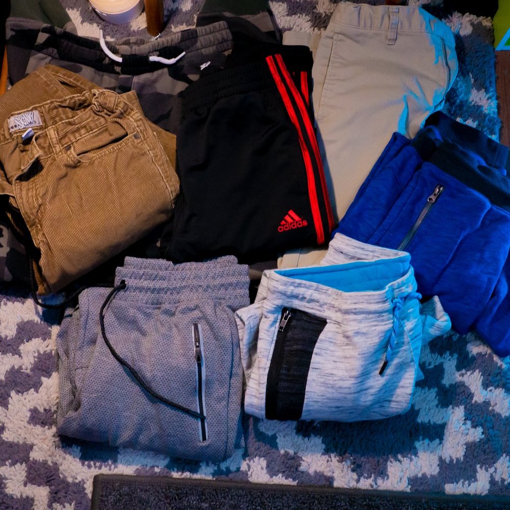 Boys (14-18) Pants lot